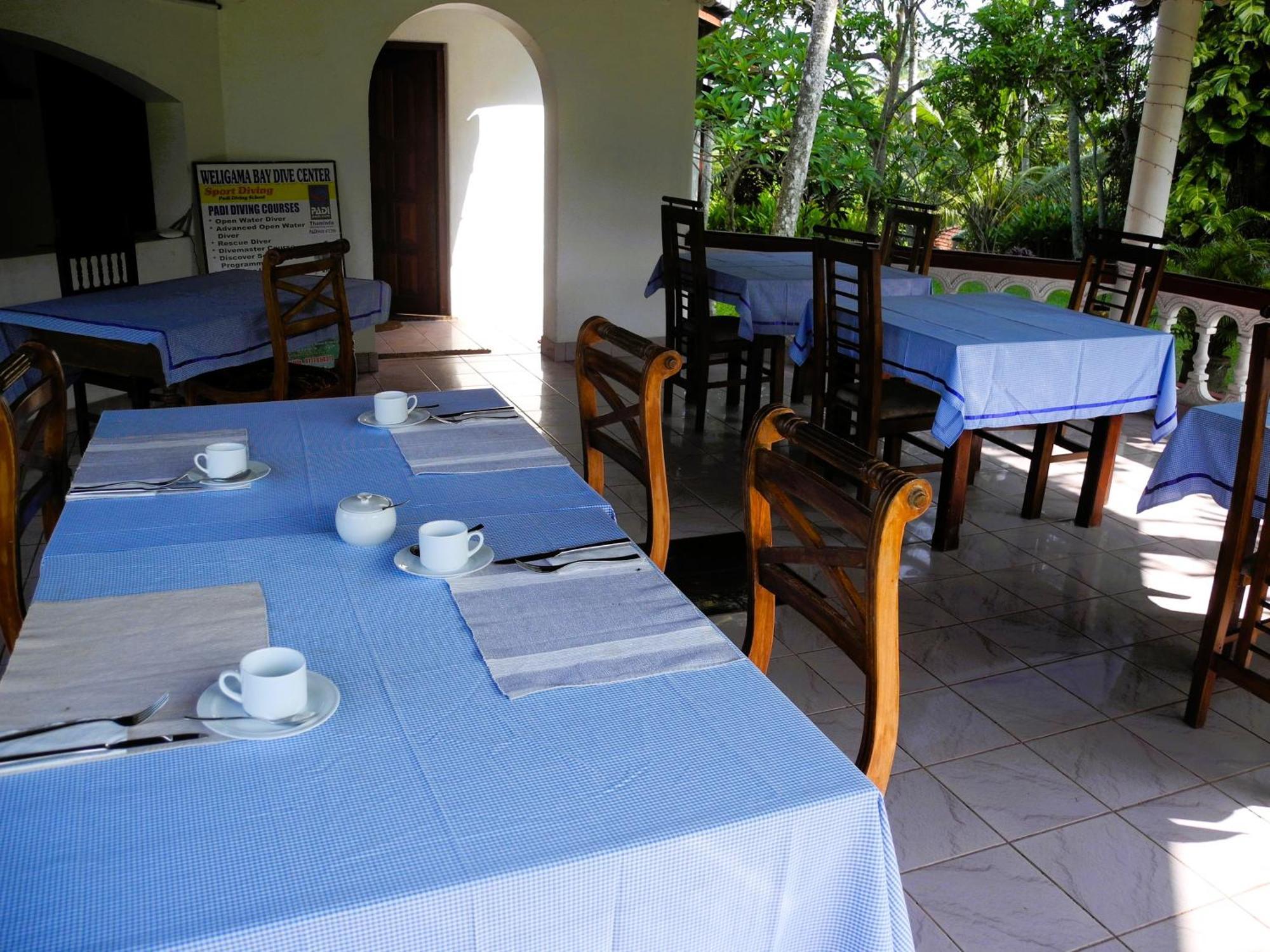 Top Of The Hill Guesthouse Weligama Exterior photo