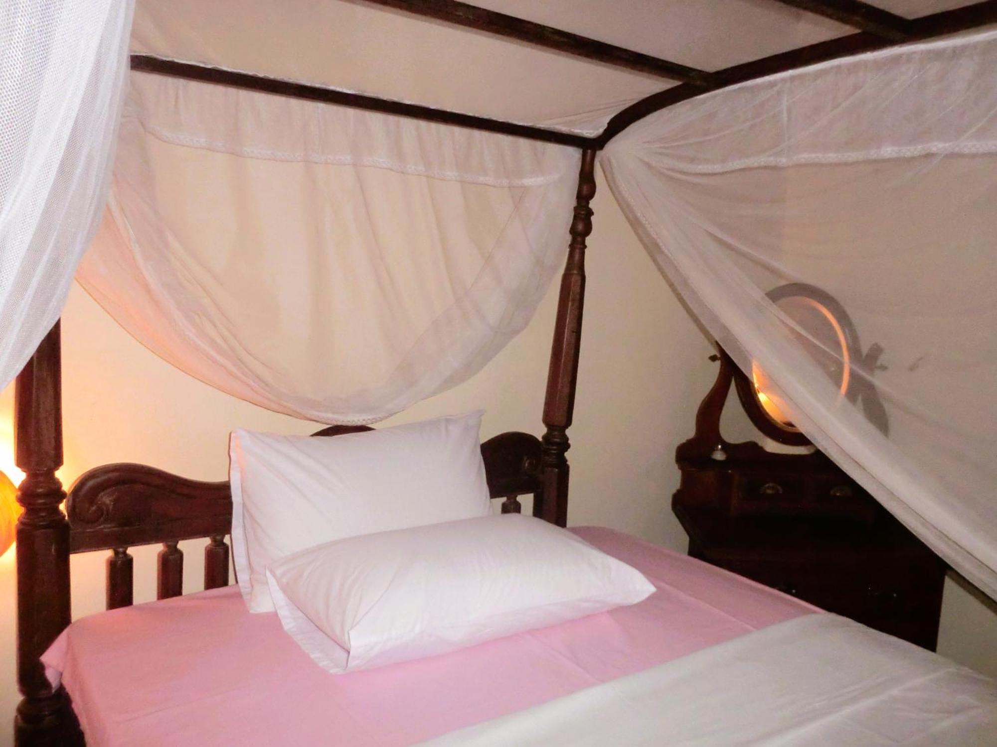 Top Of The Hill Guesthouse Weligama Room photo