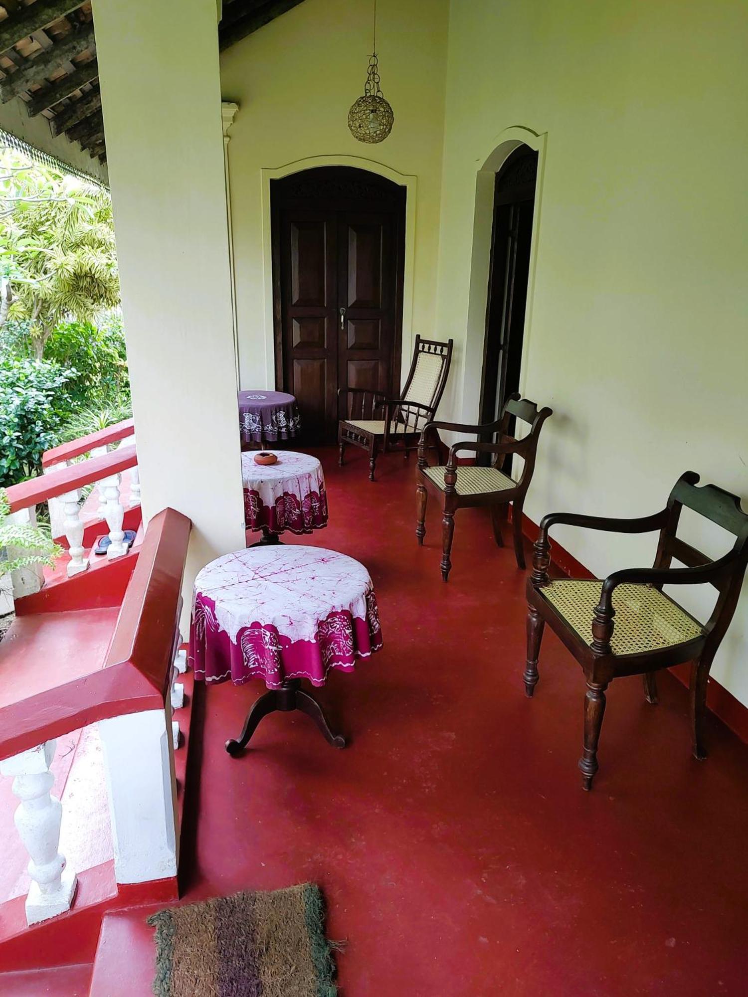 Top Of The Hill Guesthouse Weligama Exterior photo