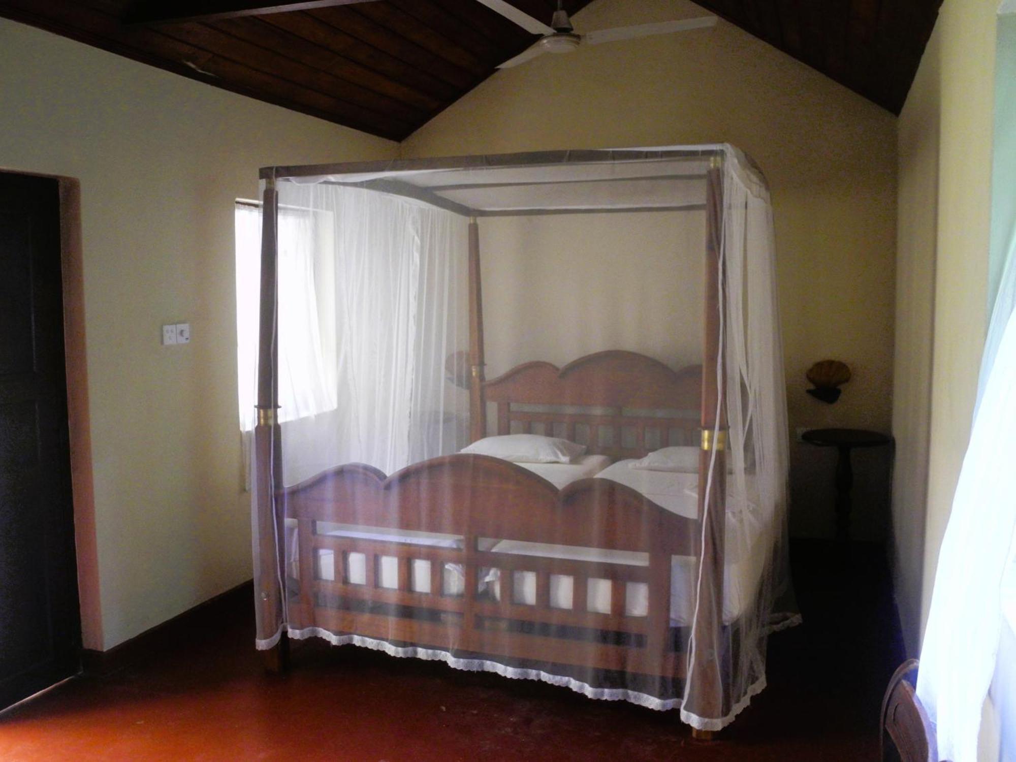 Top Of The Hill Guesthouse Weligama Exterior photo