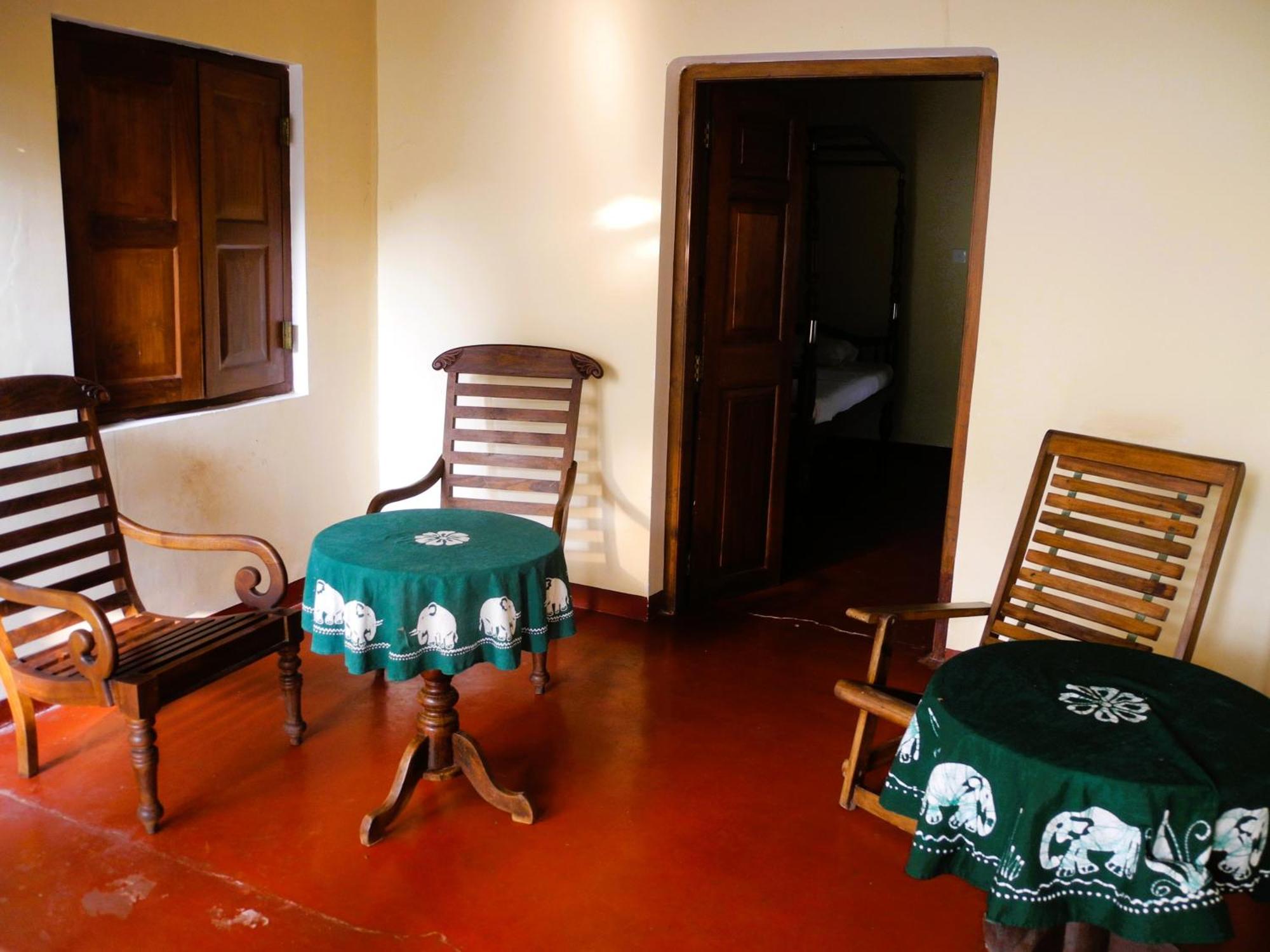 Top Of The Hill Guesthouse Weligama Room photo